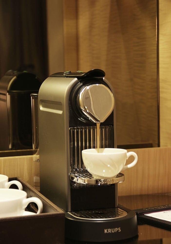 Conrad Hotel 5*